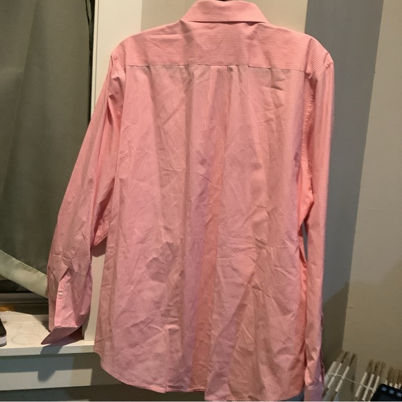 Vineyard Vines Men's Light Pink Dress Shirt - Picture 5 of 5
